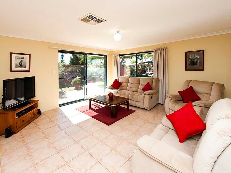 5 Strasbourg Ramble, PORT KENNEDY WA 6172, Port Kennedy - Thumbnail 2