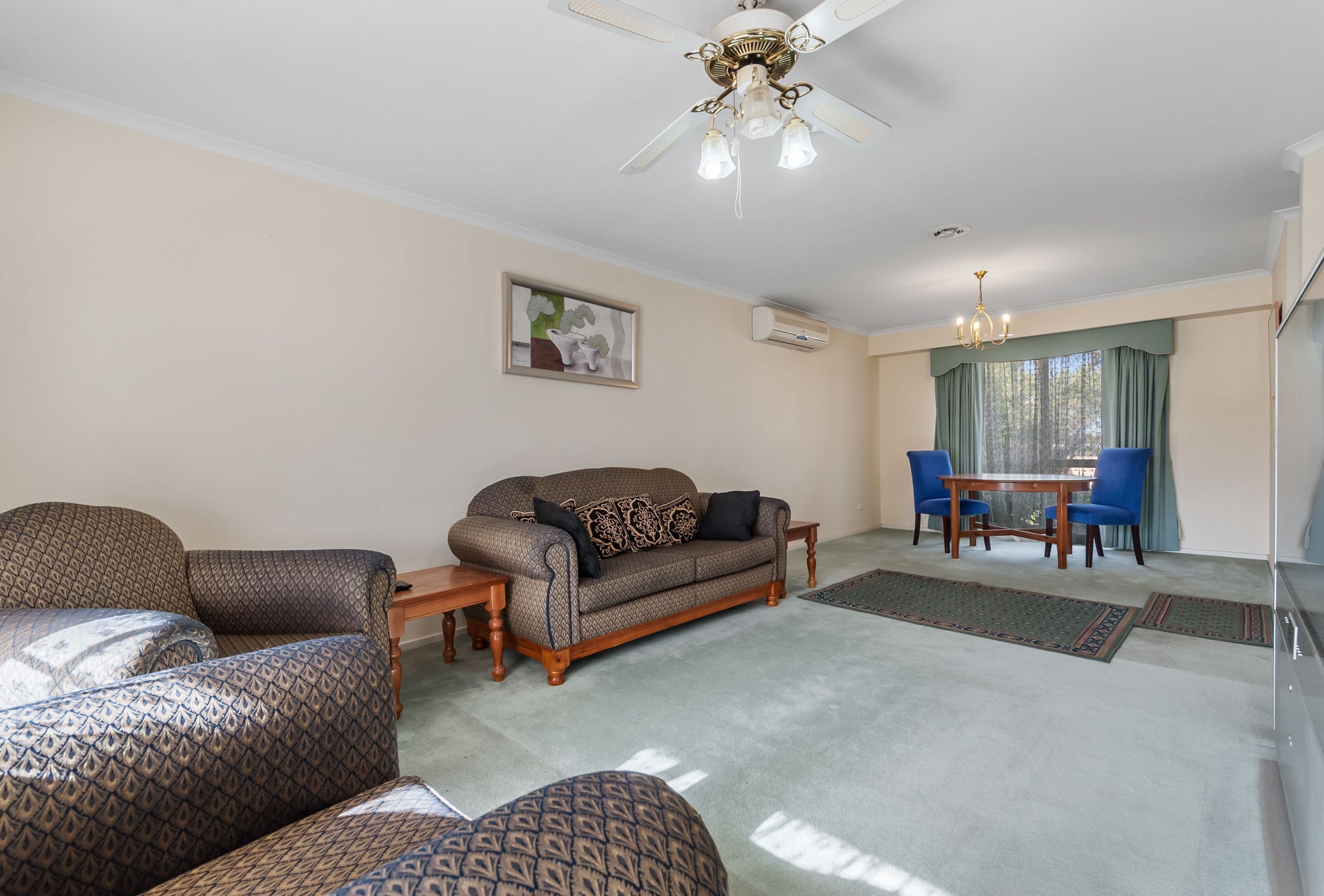 35 Bellevue Boulevard, Hillside VIC 3037, Hillside - Thumbnail 2