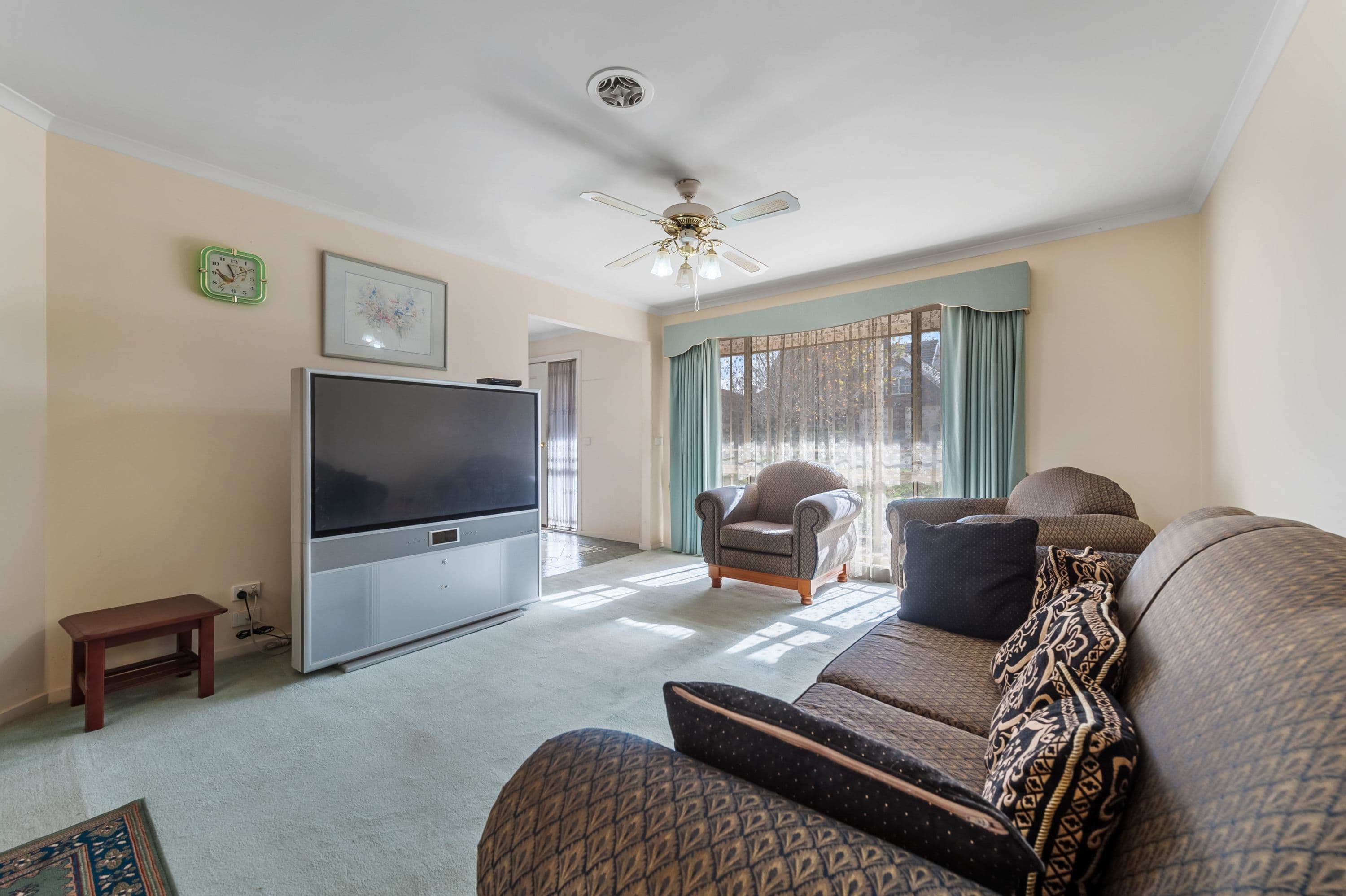 35 Bellevue Boulevard, Hillside VIC 3037, Hillside - Thumbnail 3