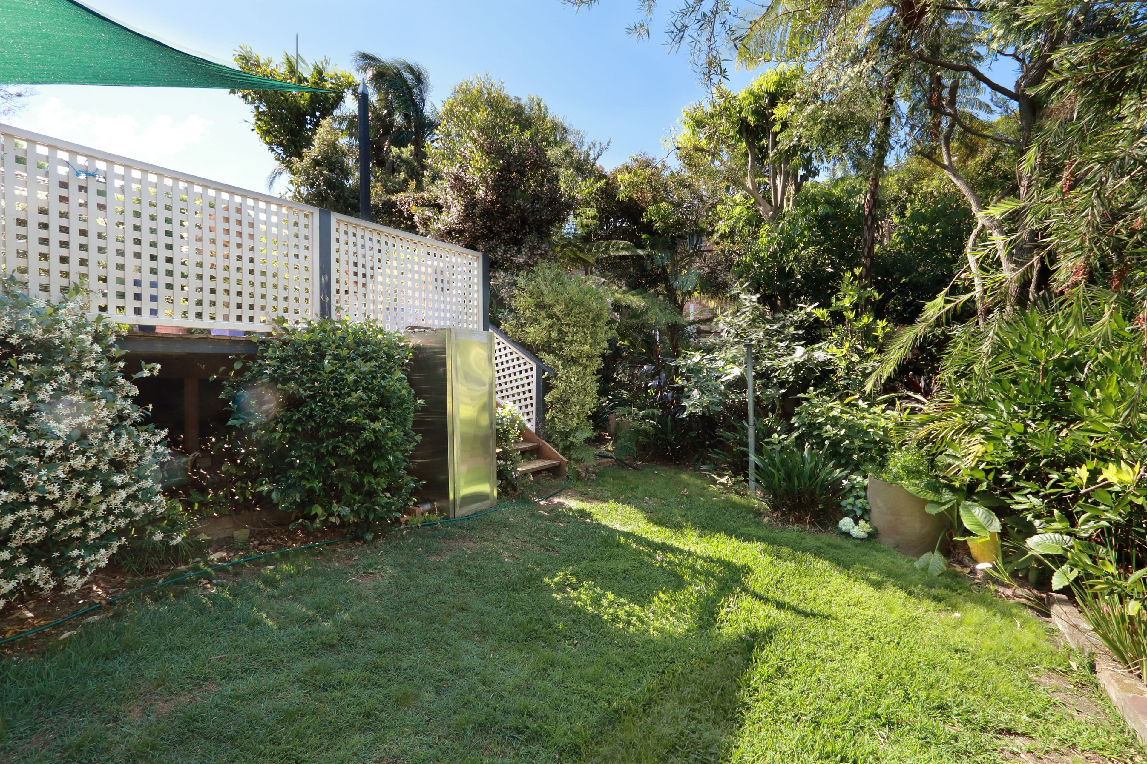 3 Taffs Avenue, Lugarno NSW 2210, Lugarno - Thumbnail 3
