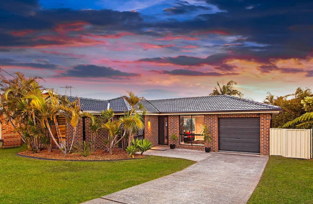 15 Scarborough Place, Bateau Bay NSW 2261, Bateau Bay - Thumbnail 2