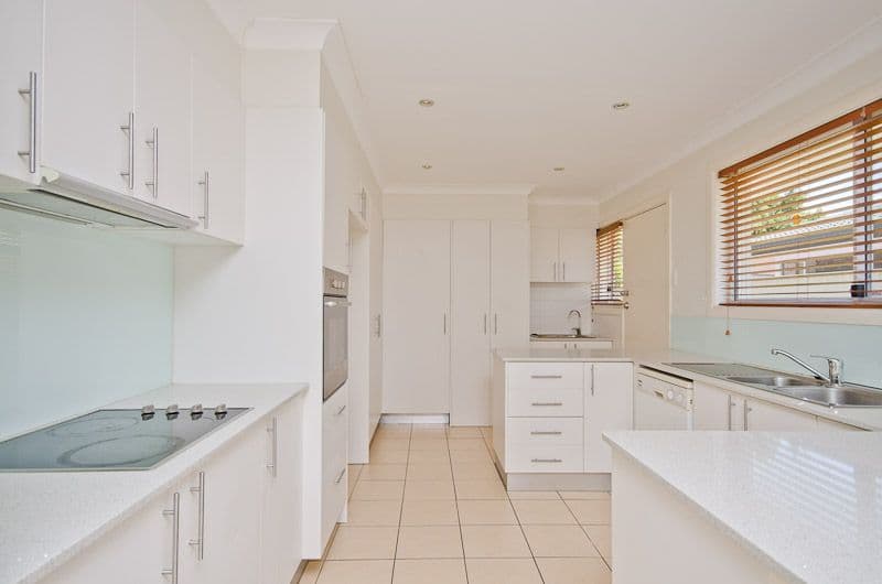 162 Monaco Street, BROADBEACH WATERS QLD 4218, Broadbeach Waters - Thumbnail 6