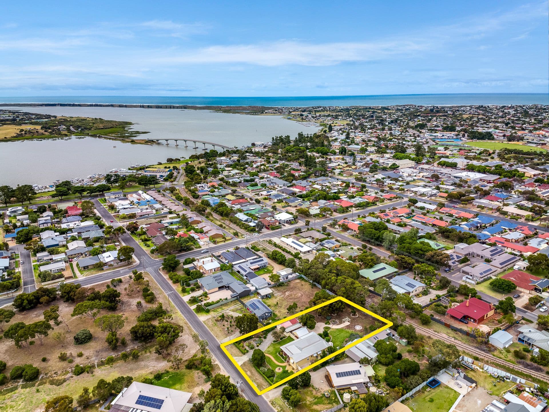 17 Dowland Street, Goolwa SA 5214, Goolwa - Thumbnail 2