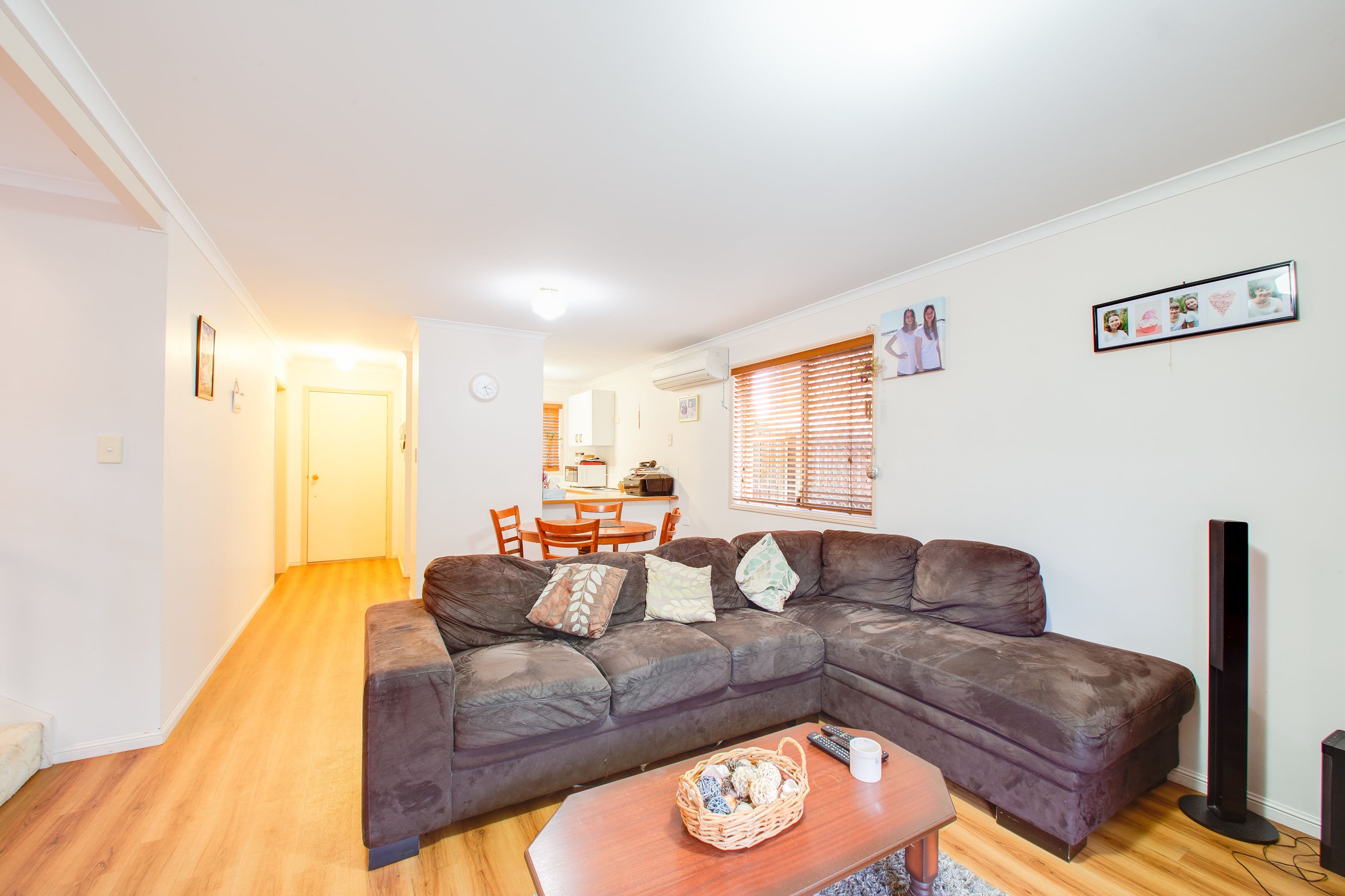 13 Booval Street, Booval QLD 4304, Booval - Thumbnail 4