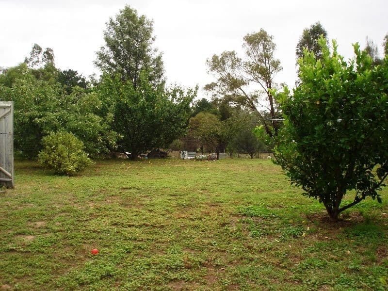 10-12 Wedge Street, AVENEL VIC 3664, Avenel - Thumbnail 4