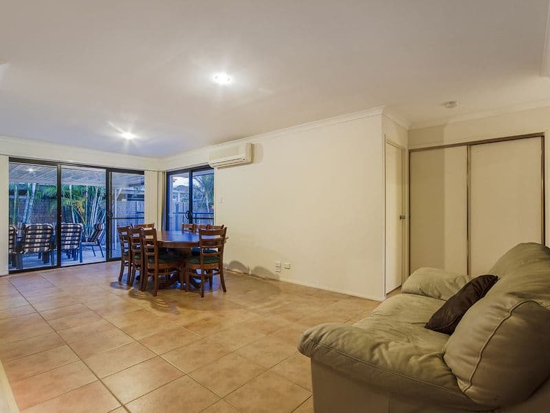 13 Fairbairn Court, OXENFORD QLD 4210, Oxenford - Thumbnail 5