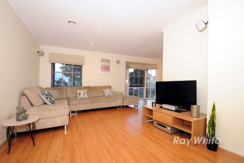 20 Jacob Drive, ROWVILLE VIC 3178, Rowville - Thumbnail 2