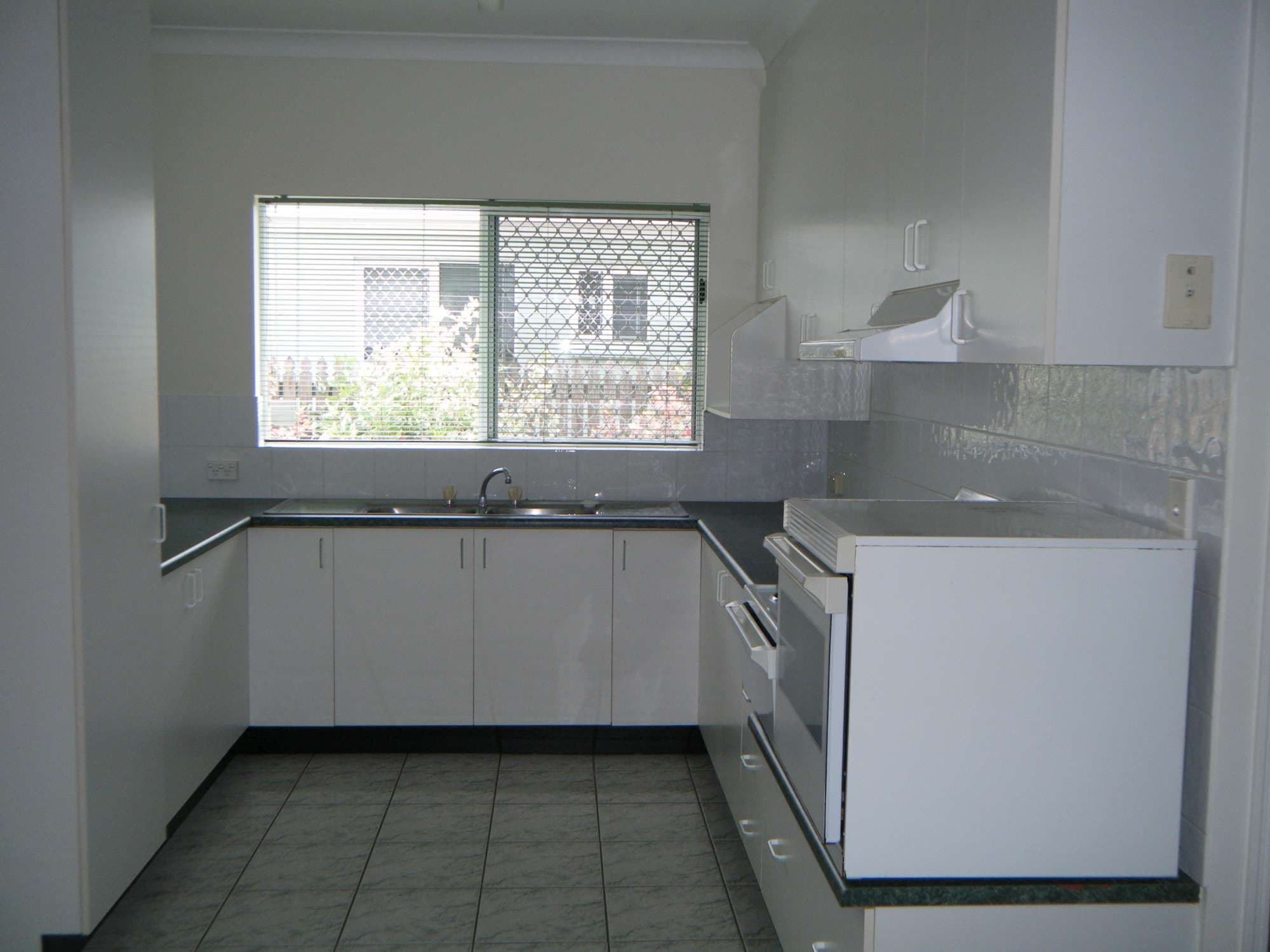 9  Celandine Court, KIRWAN QLD 4817, Kirwan - Thumbnail 7