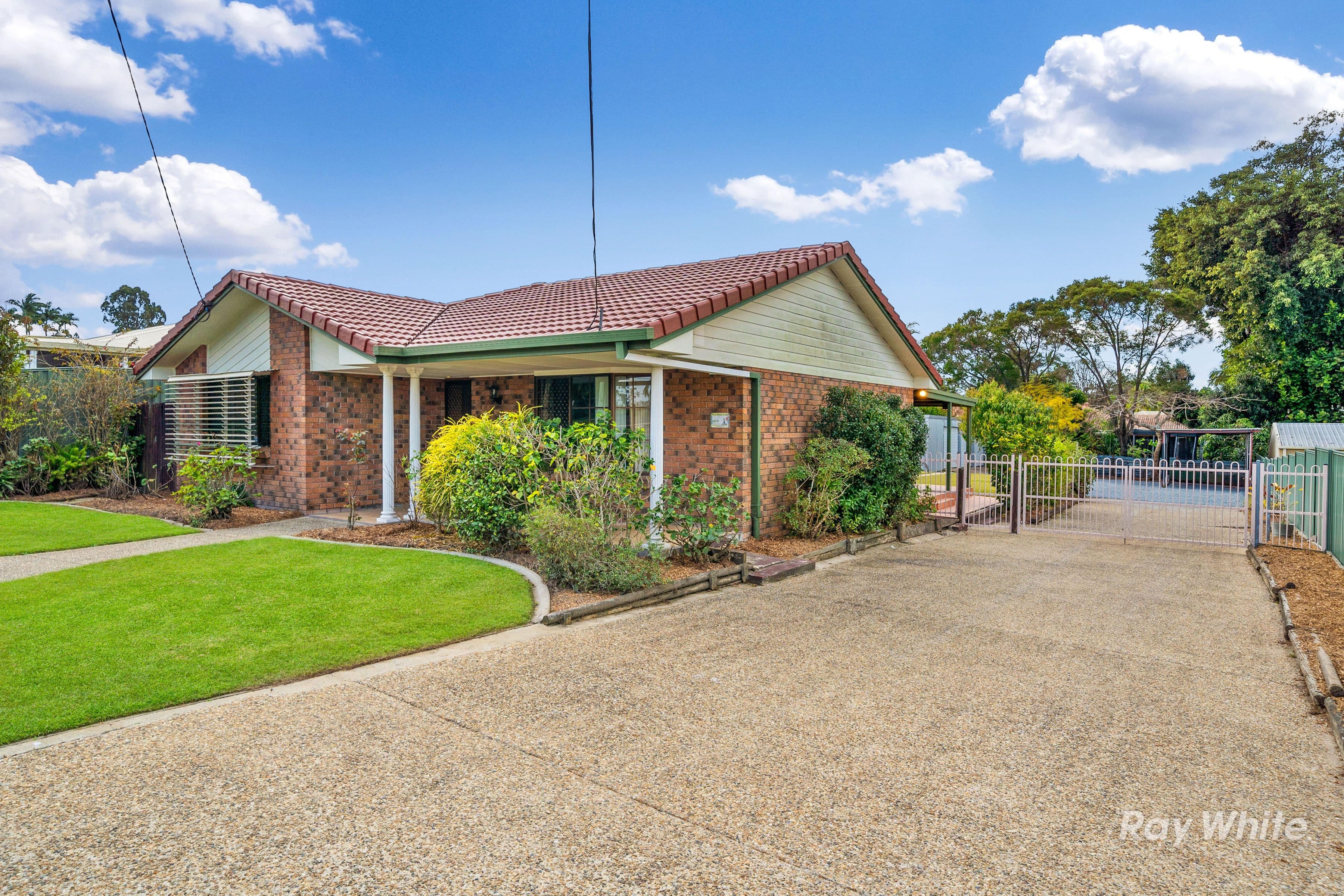 22 Cresthill Avenue, Regents Park QLD 4118, Regents Park - Thumbnail 2