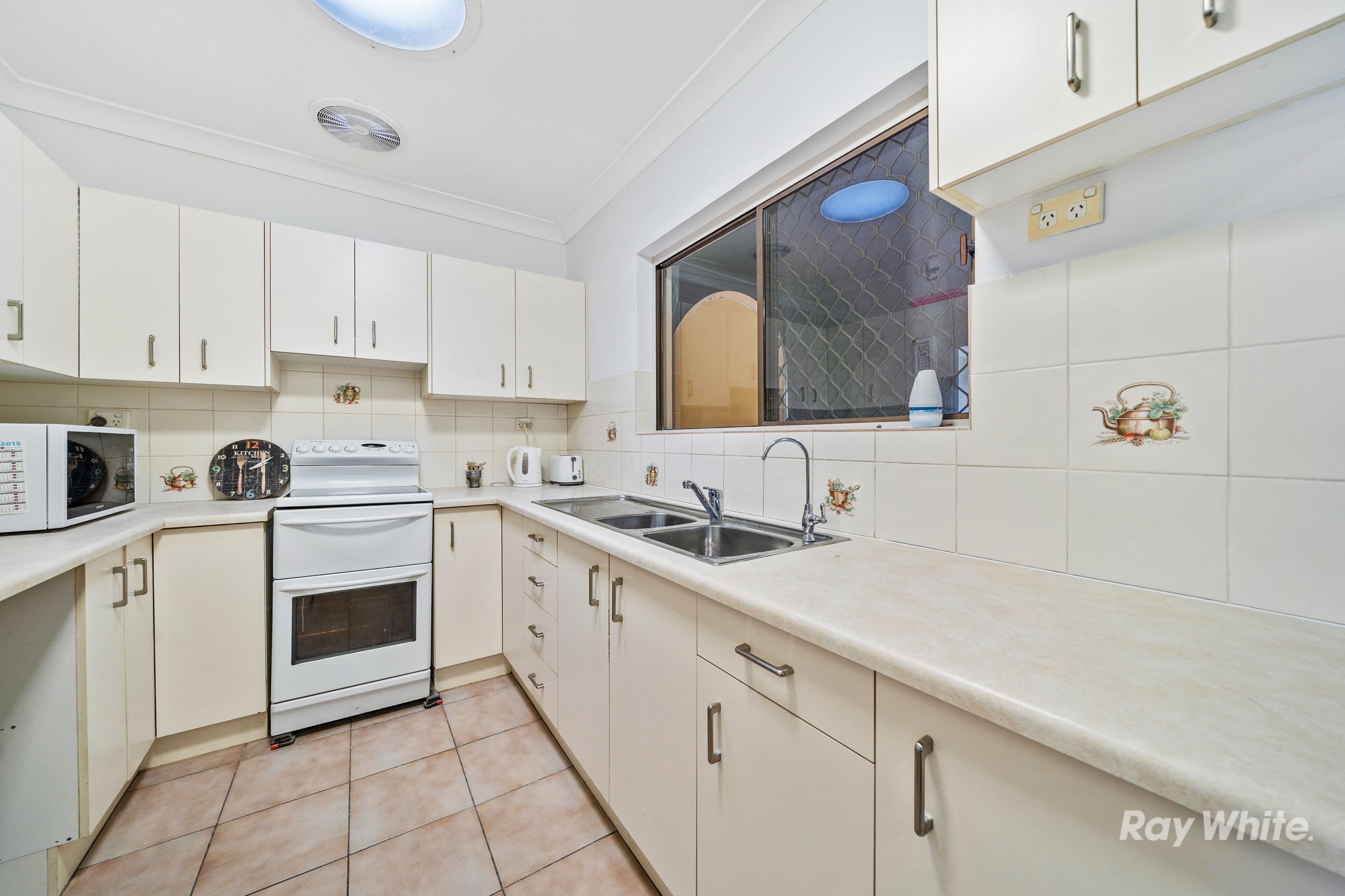 5 Jarrah Crescent, Logan Central QLD 4114, Logan Central - Thumbnail 3