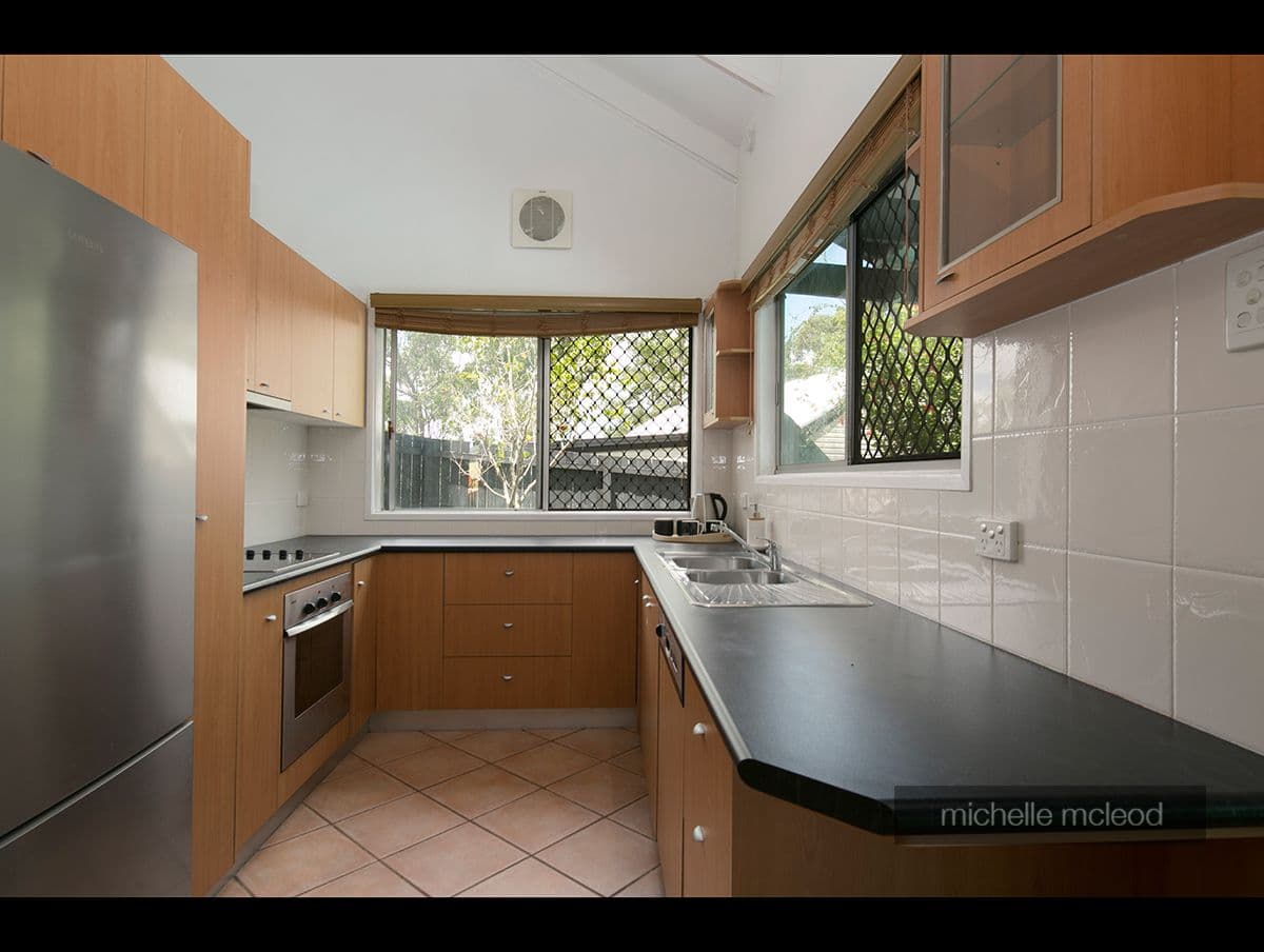19 Brindabella Street, Chapel Hill QLD 4069, Chapel Hill - Thumbnail 5