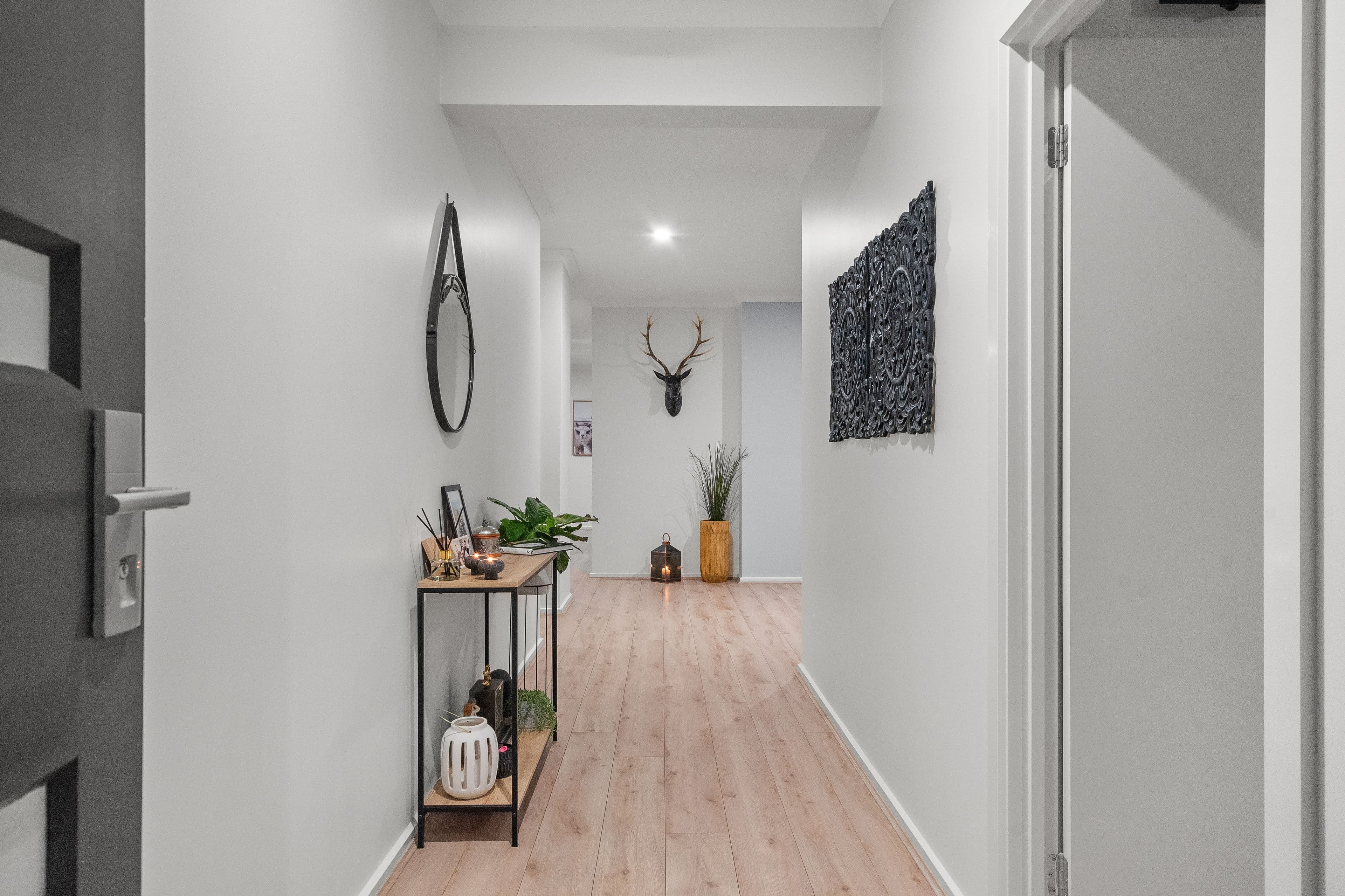 91 Hawking Crescent, FRASER RISE VIC 3336, Fraser Rise - Thumbnail 2
