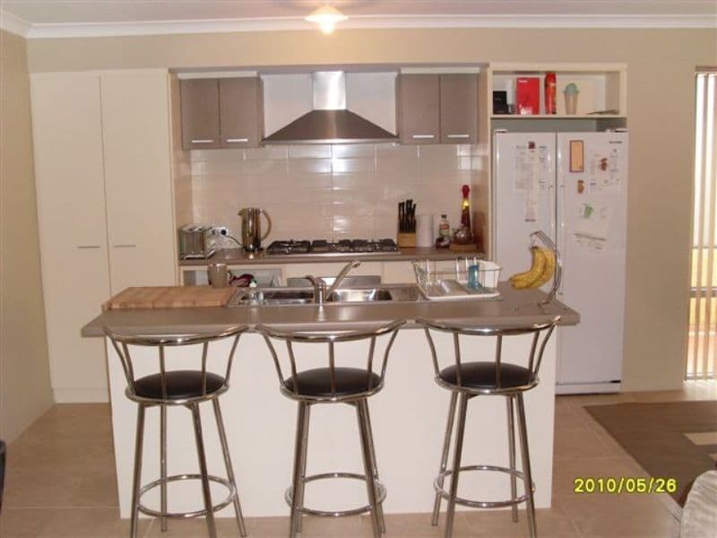 37 Colreavy Ramble, BALDIVIS WA 6171, Baldivis - Thumbnail 2
