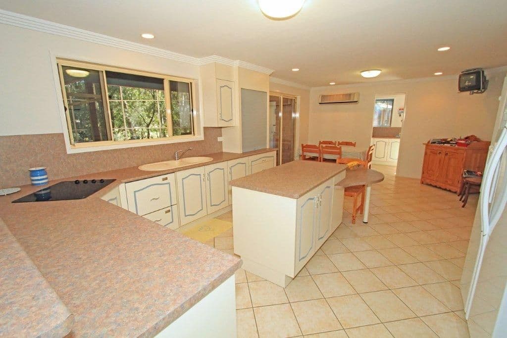 7 Rogar Avenue, FRENCHVILLE QLD 4701, Frenchville - Thumbnail 7