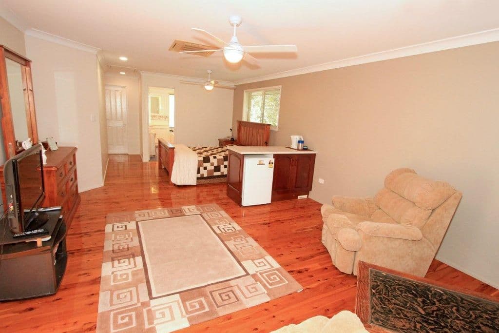 7 Rogar Avenue, FRENCHVILLE QLD 4701, Frenchville - Thumbnail 8