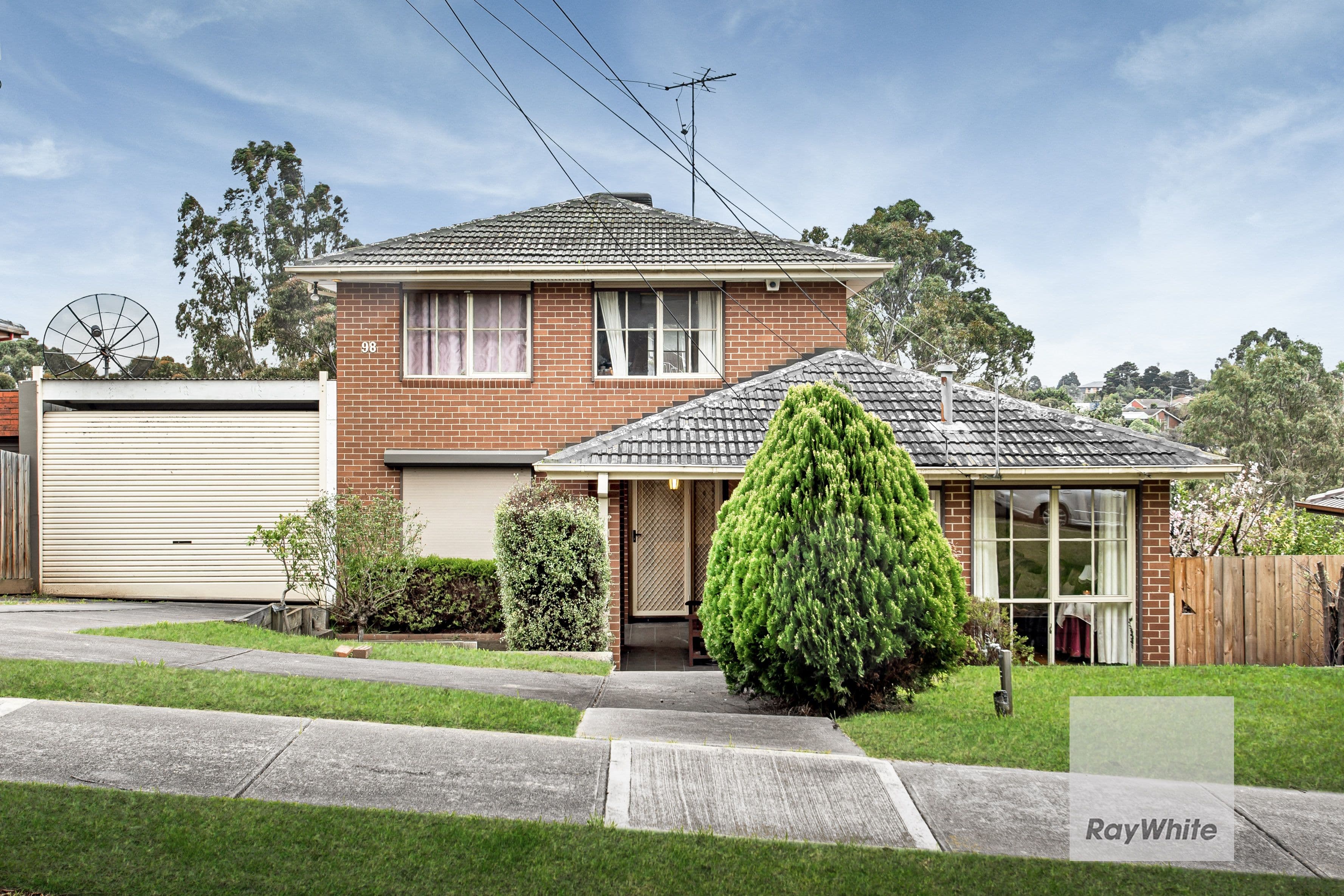 98 Clarke Drive, Gladstone Park VIC 3043, Gladstone Park - Image 1