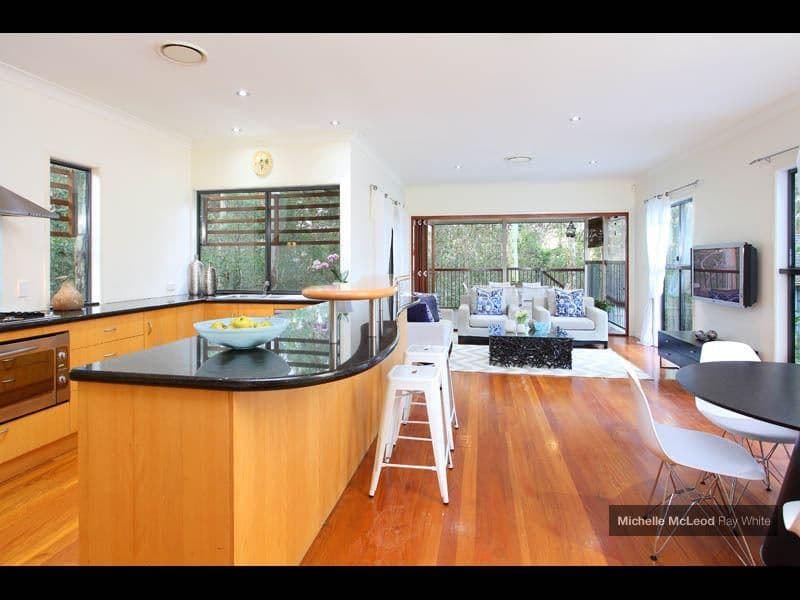 15 Grevillea Close, CHAPEL HILL QLD 4069, Chapel Hill - Thumbnail 3