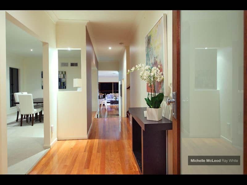 15 Grevillea Close, CHAPEL HILL QLD 4069, Chapel Hill - Thumbnail 6