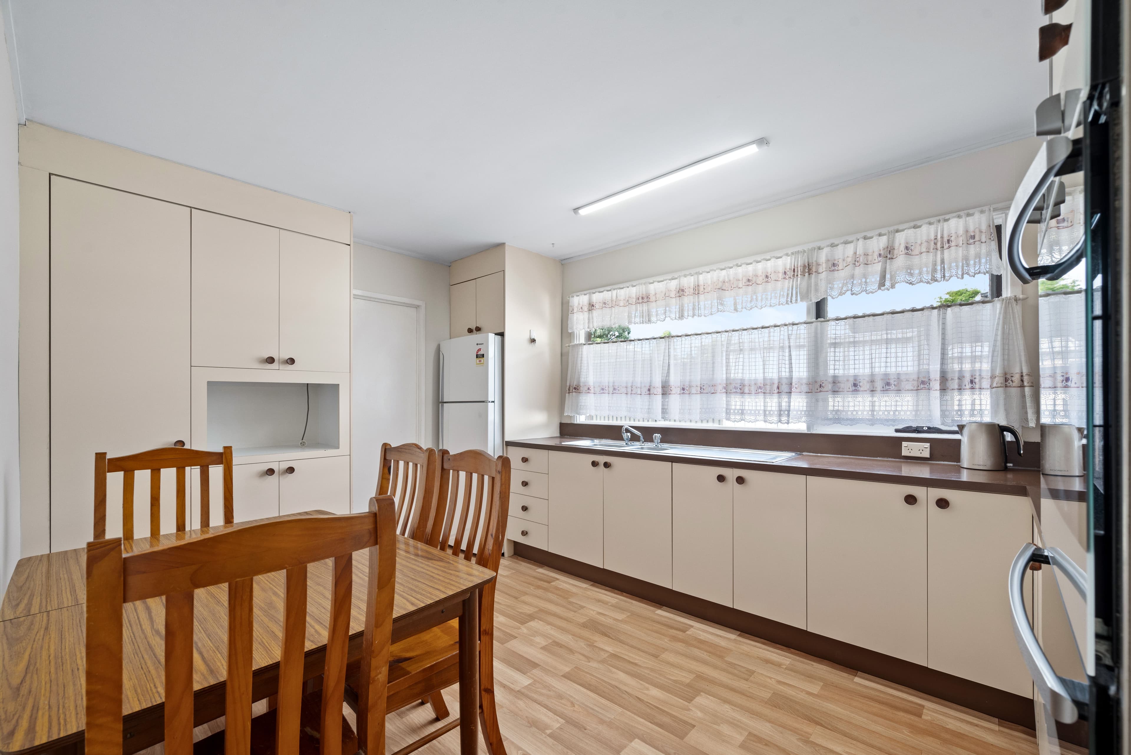 10 Jacaranda Avenue, Bradbury NSW 2560, Bradbury - Thumbnail 6