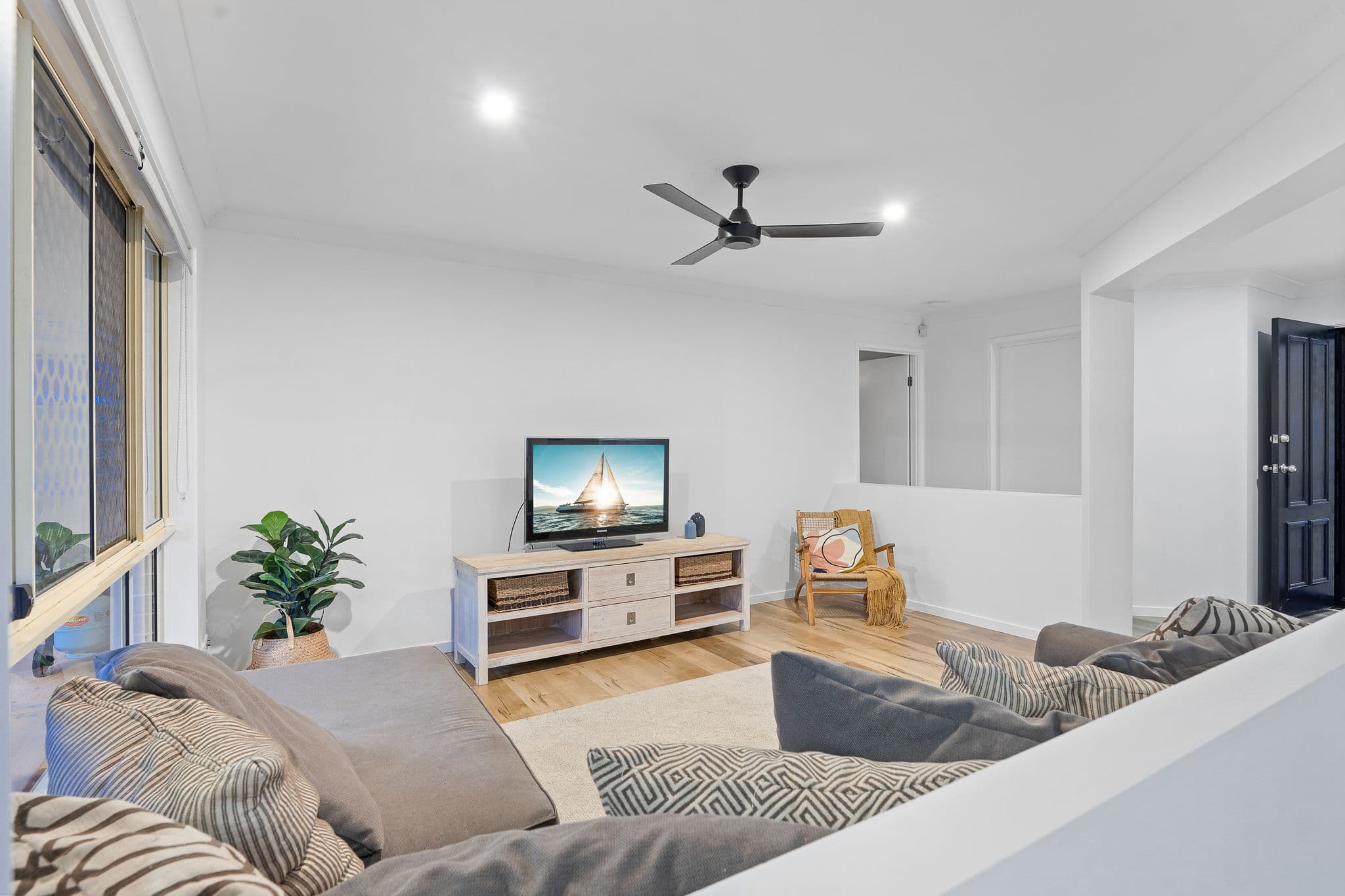 11 Barnard Crescent, Murrumba Downs QLD 4503, Murrumba Downs - Thumbnail 5