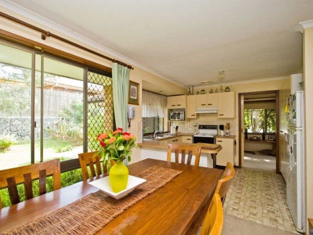 38 Glen Ross Road, SINNAMON PARK QLD 4073, Sinnamon Park - Thumbnail 3