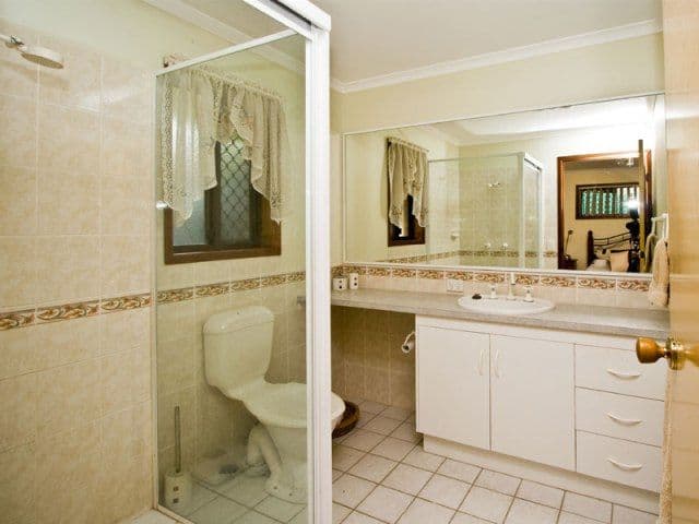 38 Glen Ross Road, SINNAMON PARK QLD 4073, Sinnamon Park - Thumbnail 6