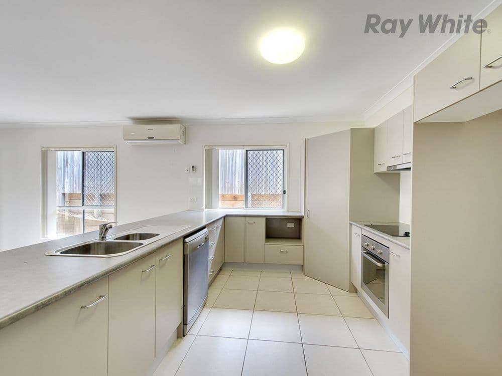 6 Driftwood Place, Springfield Lakes QLD 4300, Springfield Lakes - Thumbnail 4