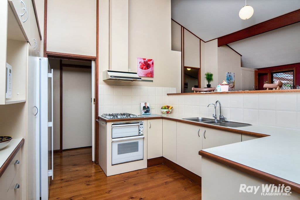 18 Renwick Street, Flagstaff Hill SA 5159, Flagstaff Hill - Thumbnail 7