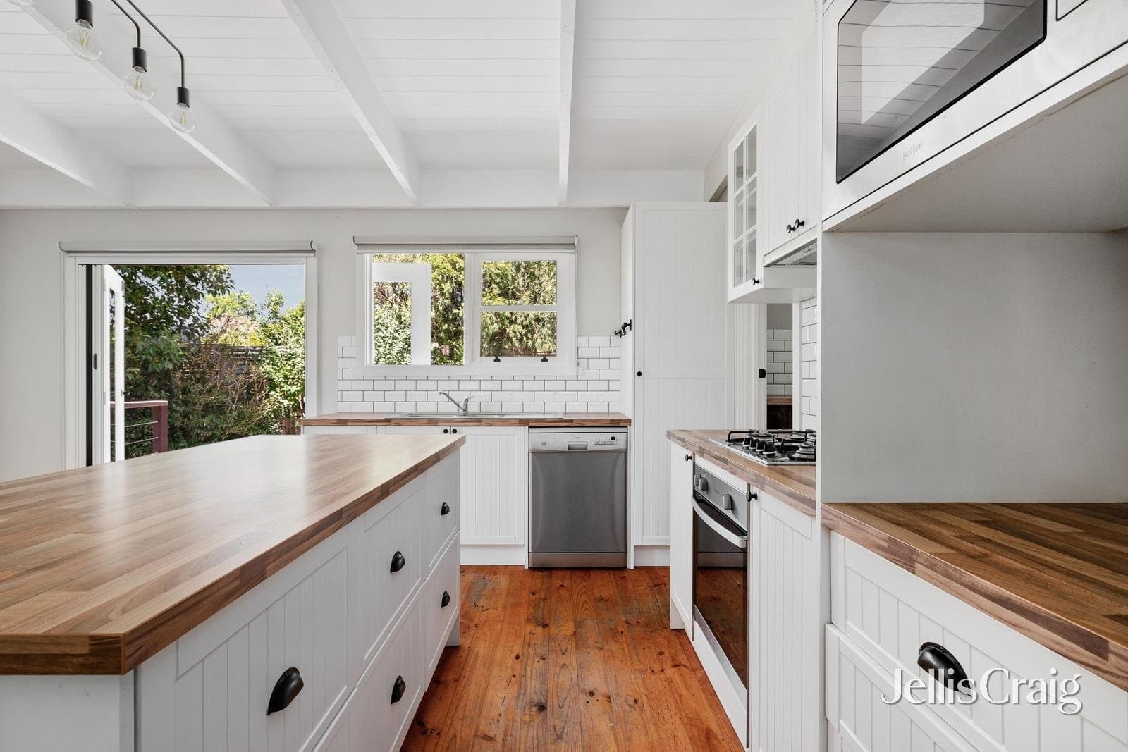 5 Clement Crescent, Croydon, Croydon - Thumbnail 5