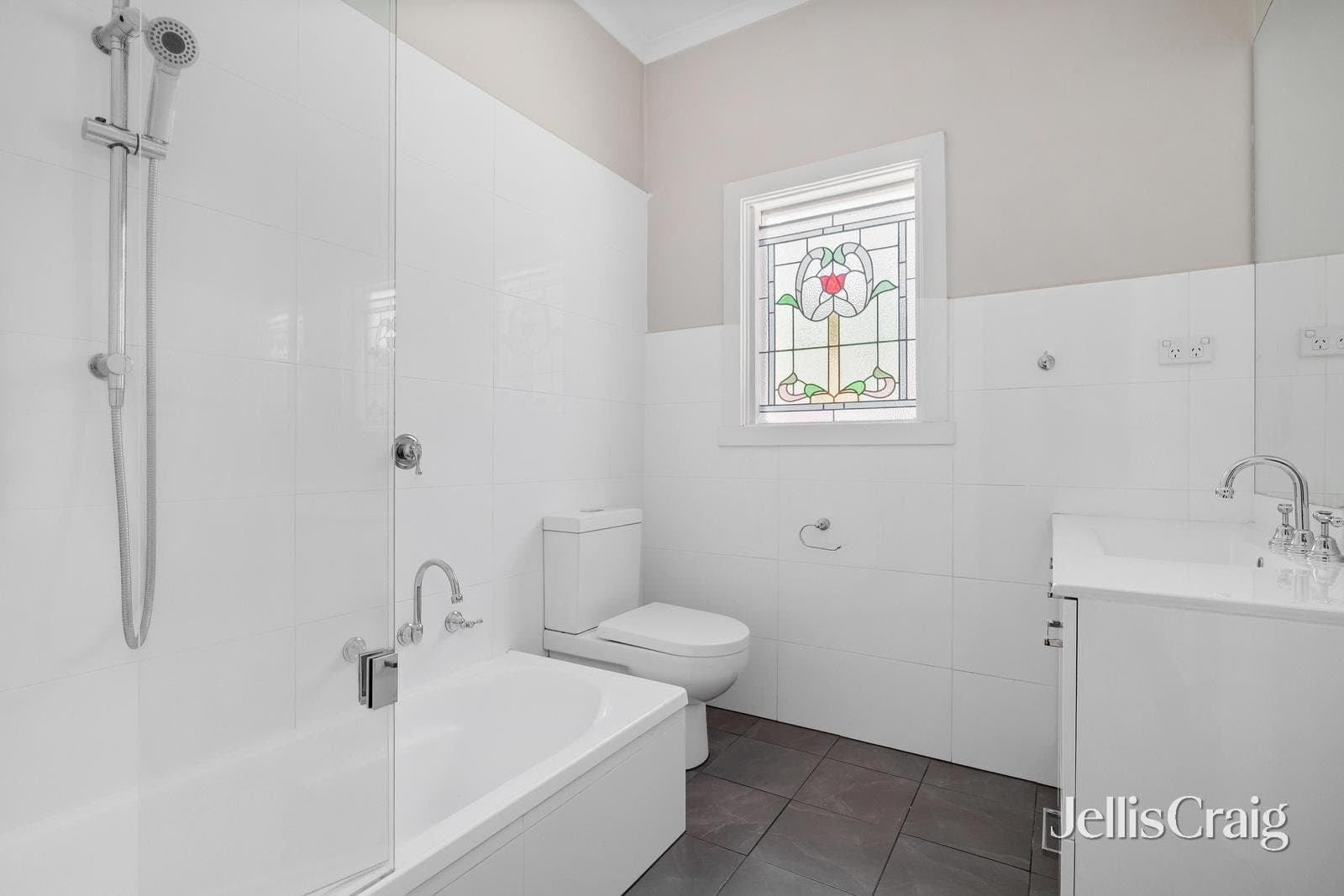 5 Clement Crescent, Croydon, Croydon - Thumbnail 8