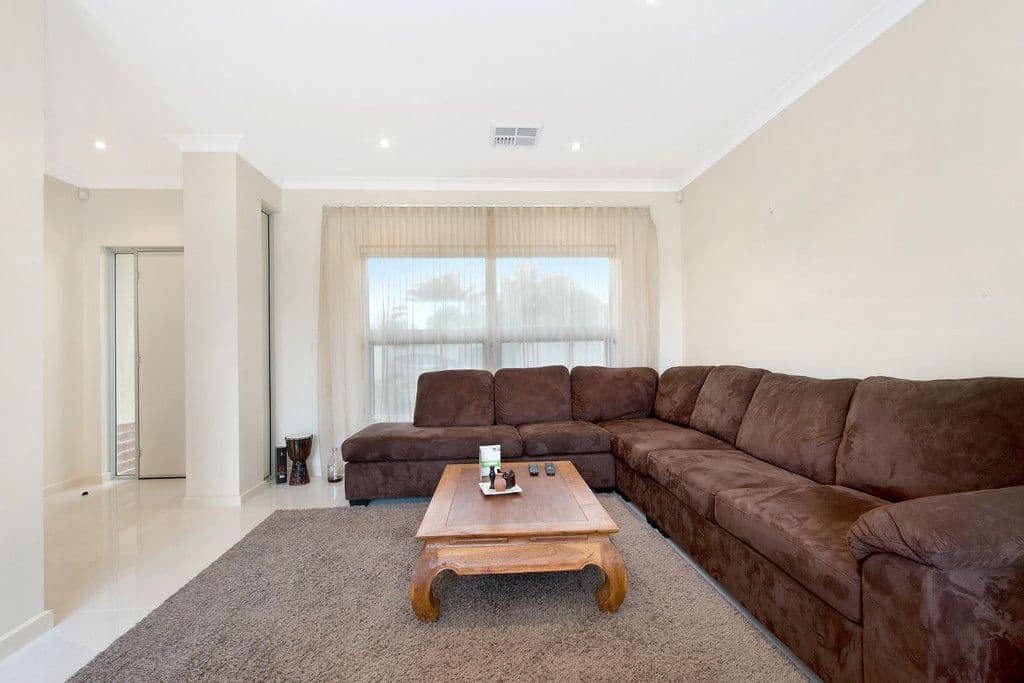 14B Bowaka Street, Park Holme SA 5043, Park Holme - Thumbnail 4