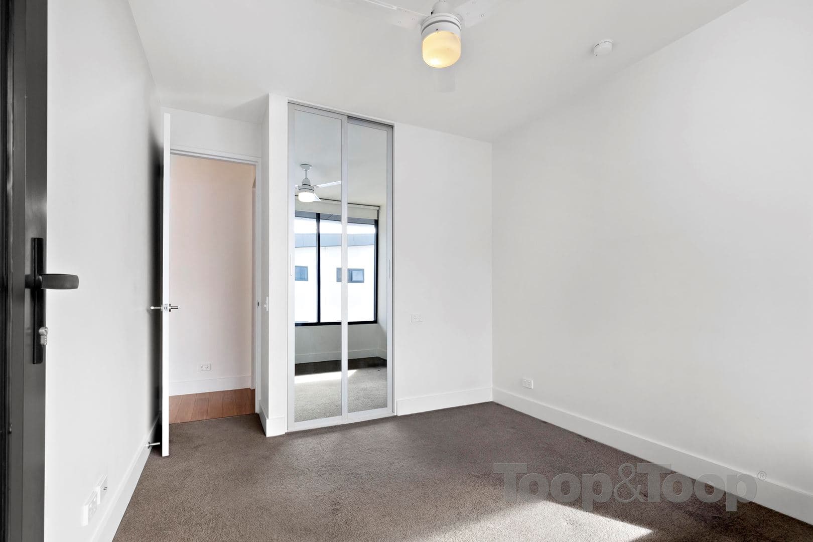 404 / 301 St Clair Avenue, St Clair SA 5011, St Clair - Thumbnail 8