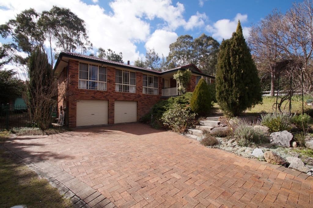 35 Ash Tree Drive, Armidale - Thumbnail 2
