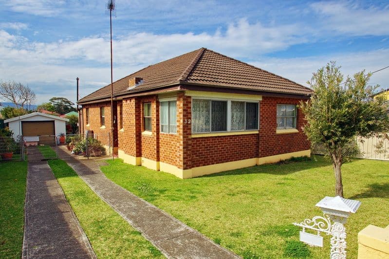 32 Sturdee Street, TOWRADGI NSW 2518, Towradgi - Image 1