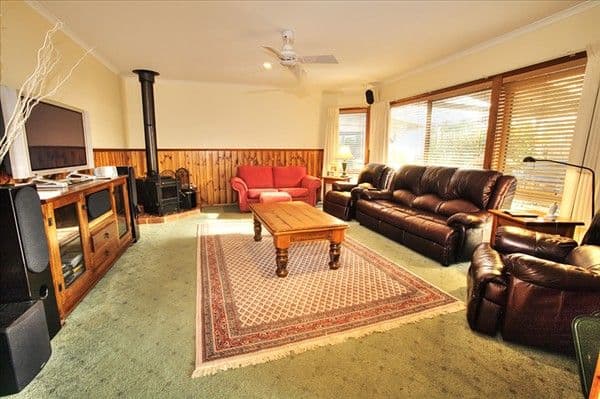 8 Hotham Close, COWES VIC 3922, Cowes - Thumbnail 2