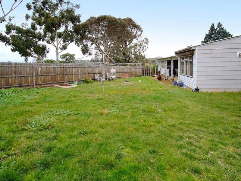 98 Finlayson Street, ROSANNA VIC 3084, Rosanna - Thumbnail 4
