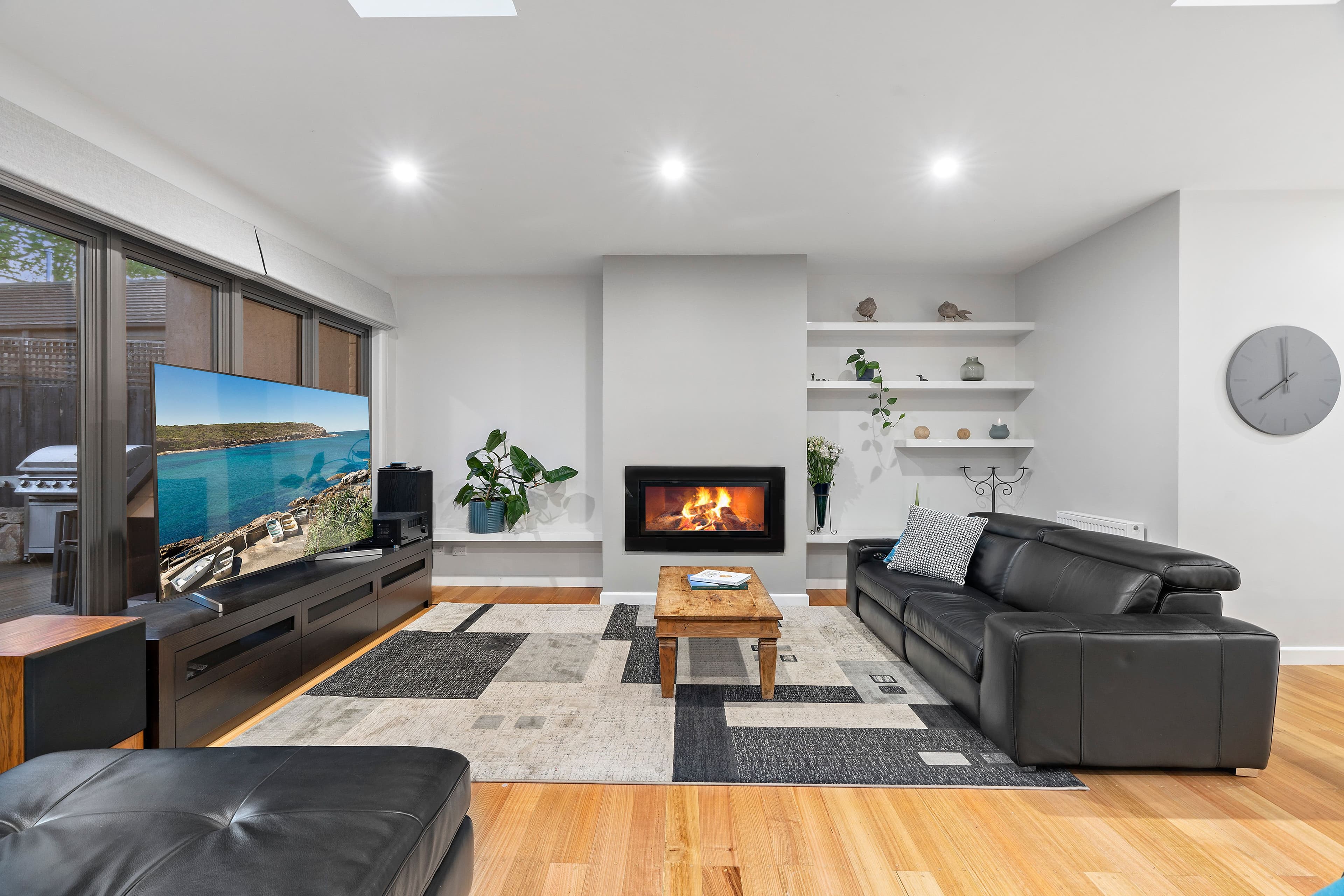 1 Howson Court, Mont Albert VIC 3127, Mont Albert - Image 1