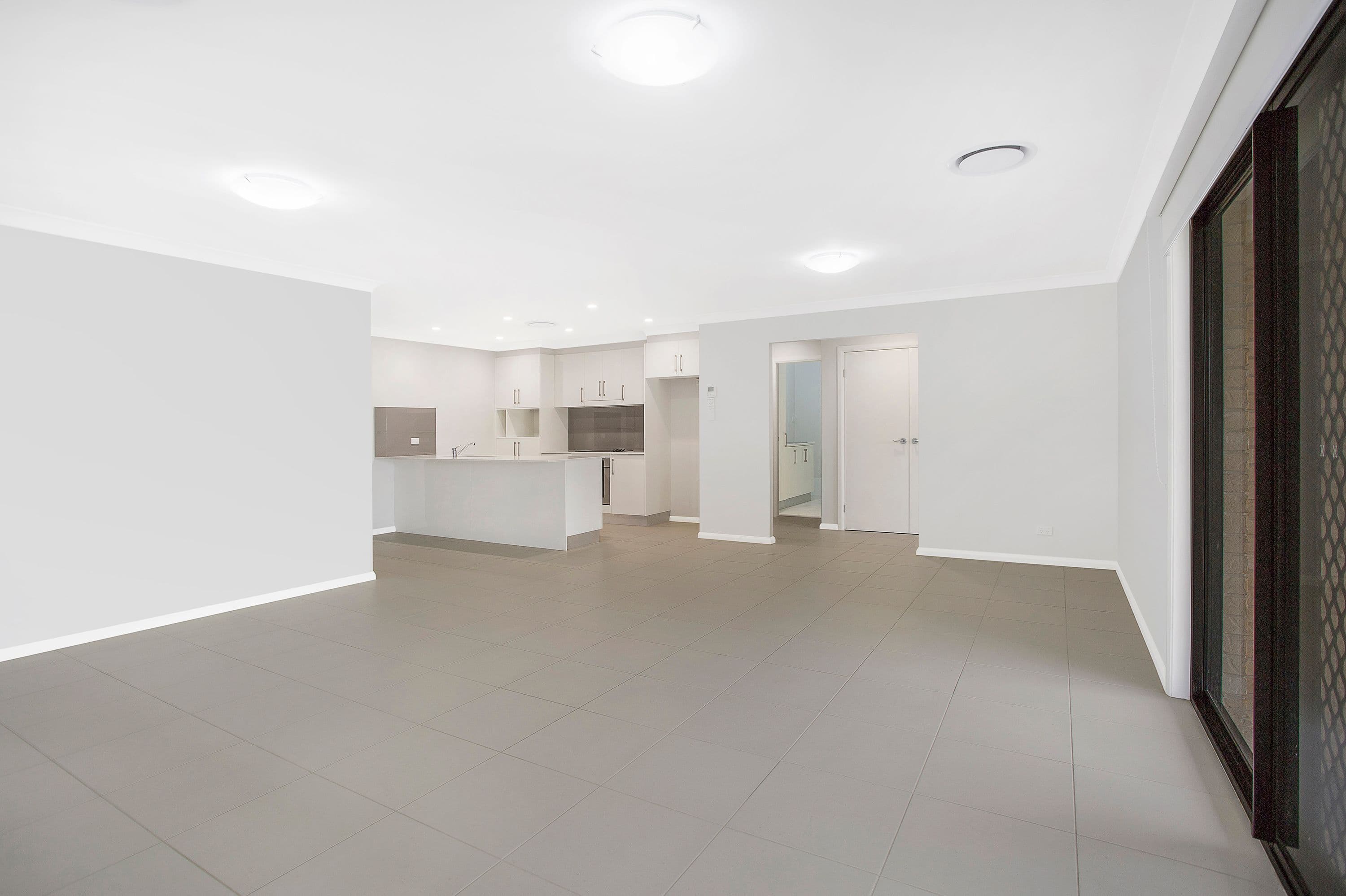 28 Robertson Road, Killarney Vale - Thumbnail 3