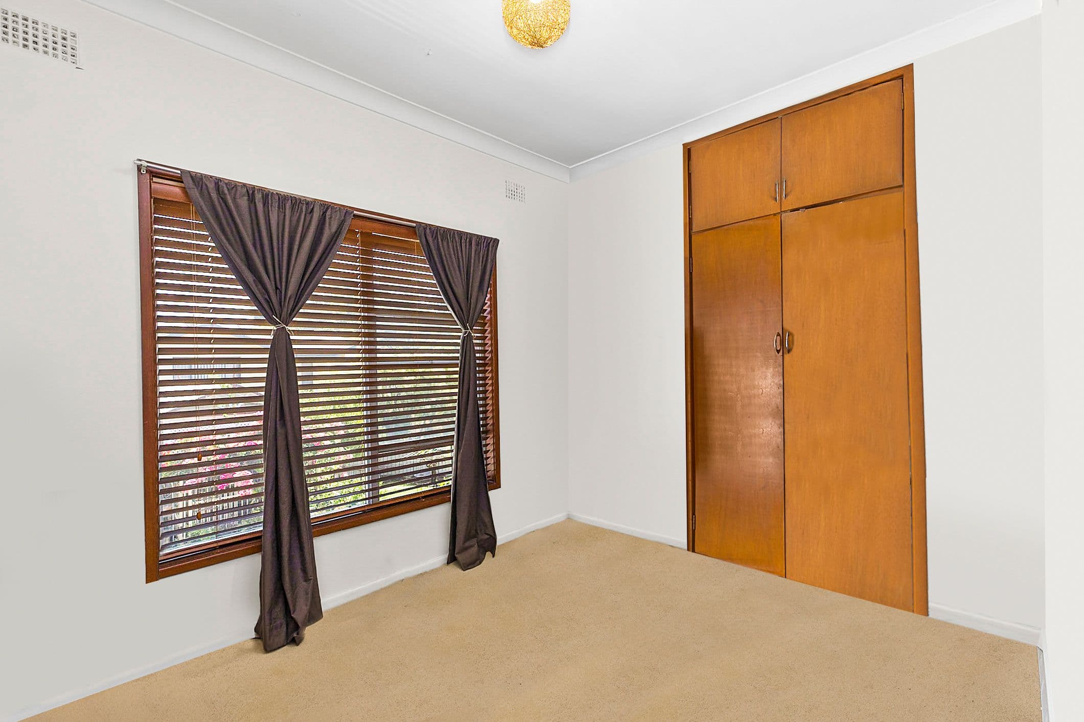 62 Rowland Avenue, Wollongong NSW 2500, Wollongong - Thumbnail 5