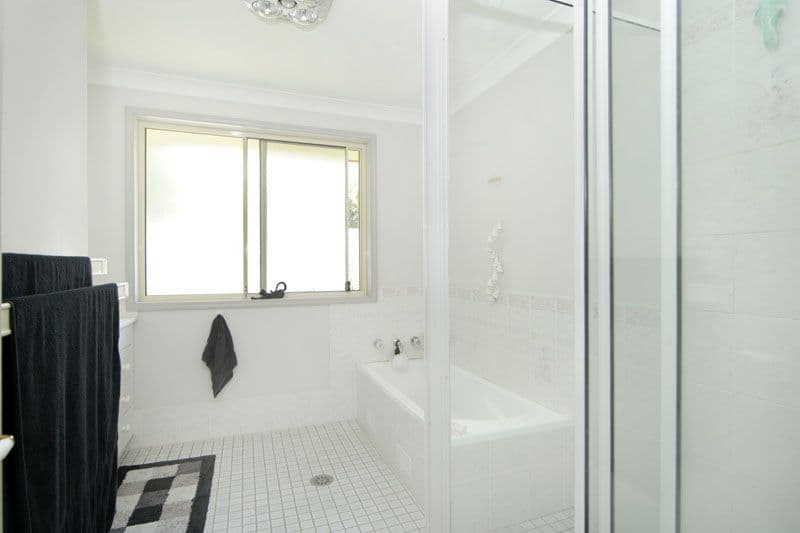 1 Augustus Place, BATEAU BAY NSW 2261, Bateau Bay - Thumbnail 5
