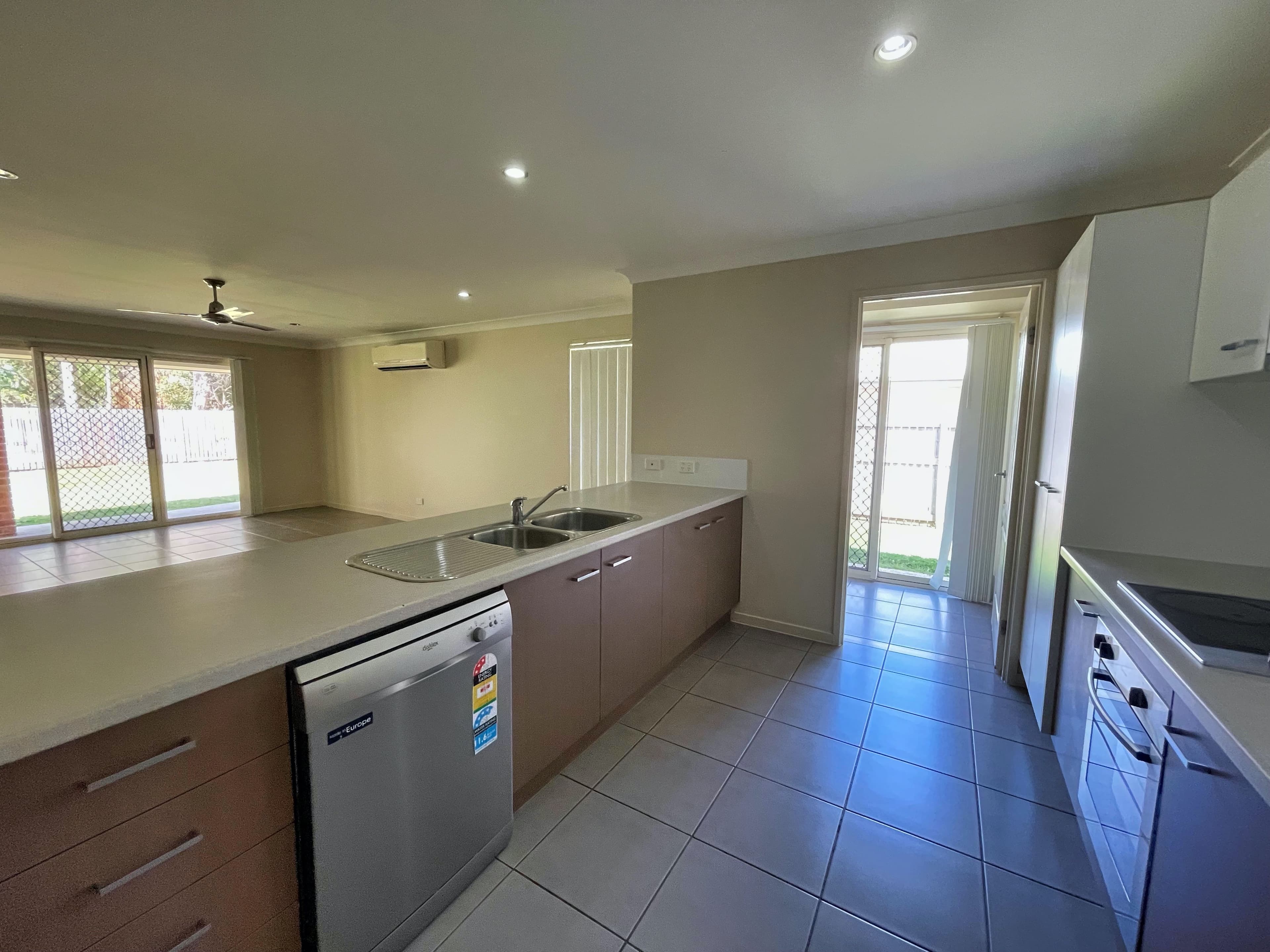16 Ulysses Way, Armstrong Beach QLD 4737, Armstrong Beach - Thumbnail 5