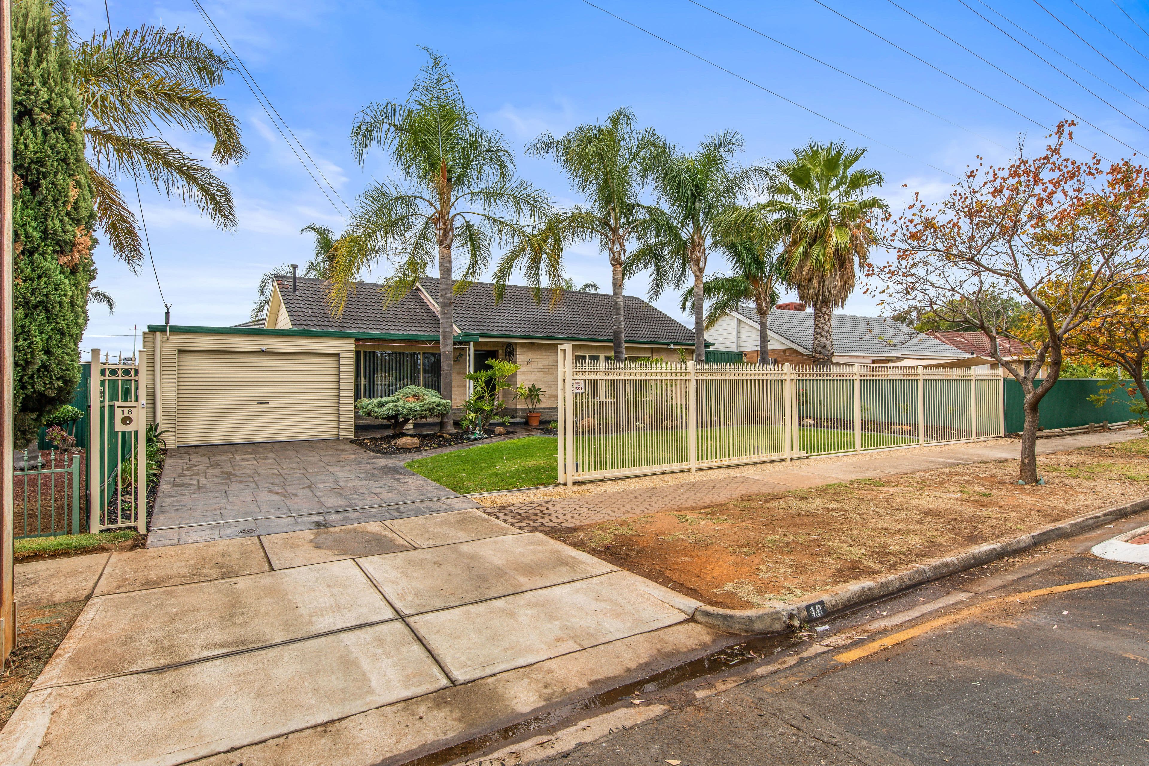 18 Macartney Road, Parafield Gardens SA 5107, Parafield Gardens - Image 1
