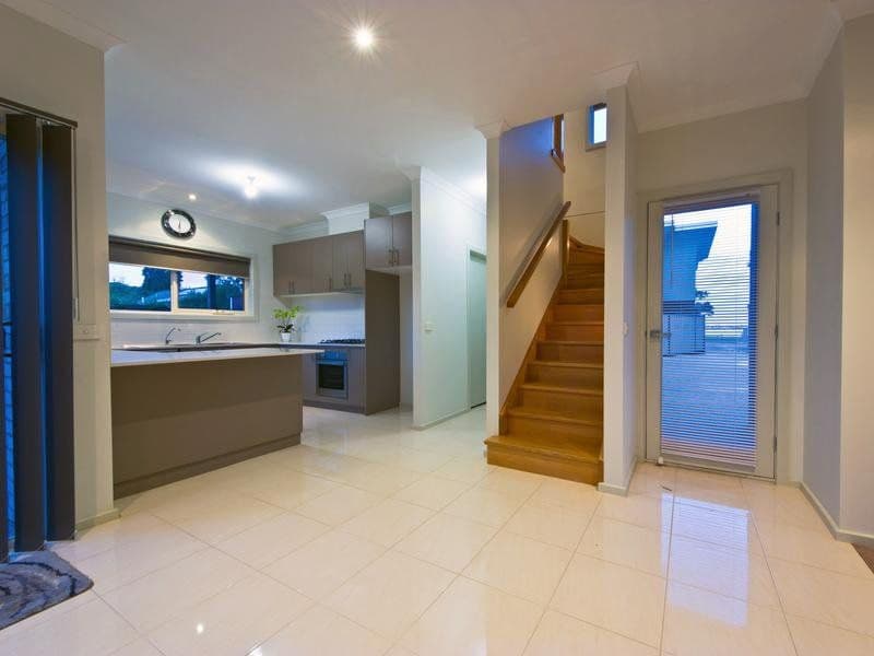 51 The Esplanade, NORTH SHORE VIC 3214, North Shore - Thumbnail 6