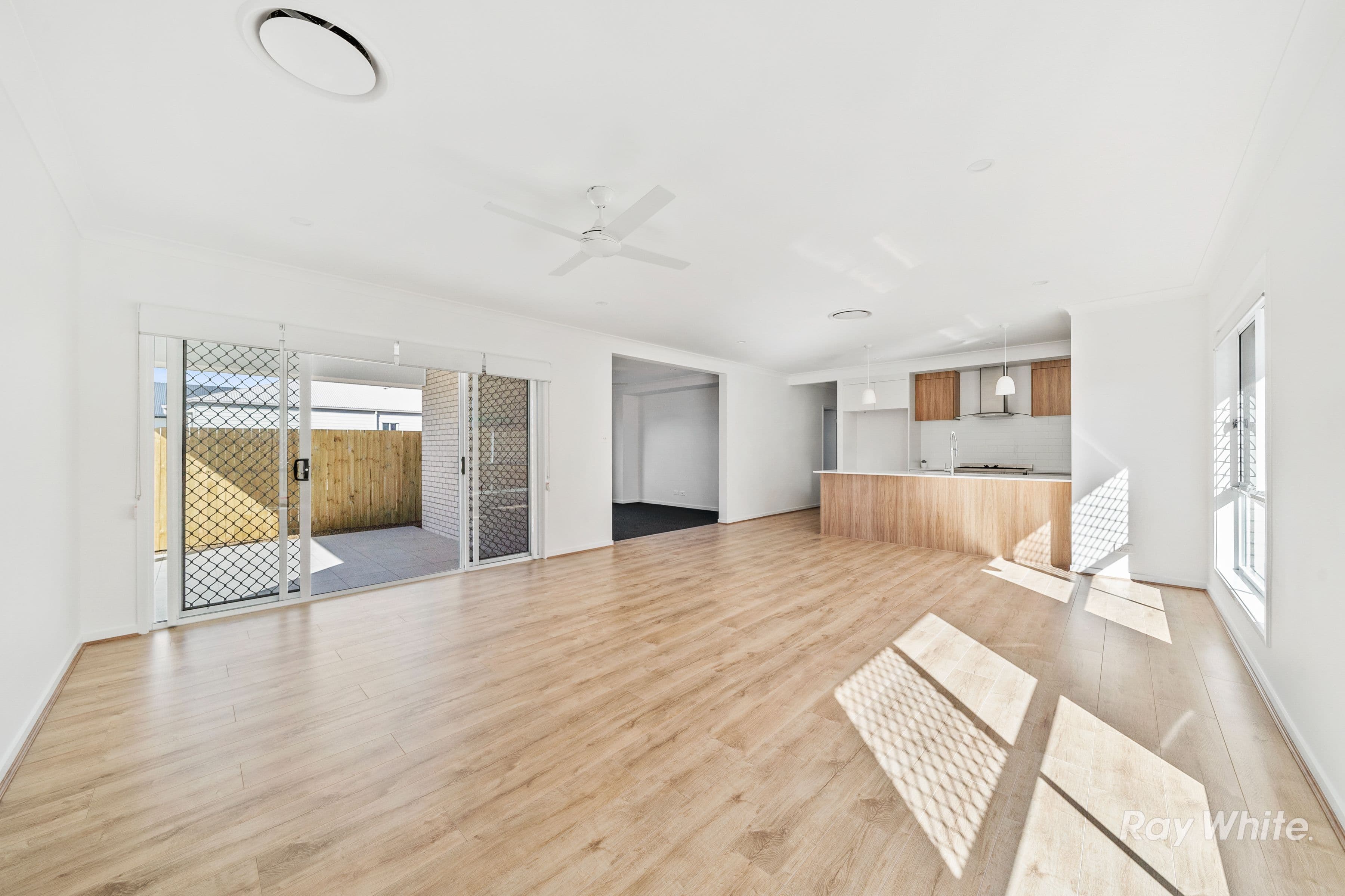 58 Dysart Drive, Holmview QLD 4207, Holmview - Thumbnail 4