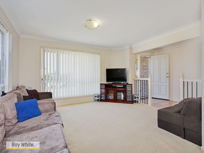 20 Cairns Crescent, DECEPTION BAY QLD 4508, Deception Bay - Thumbnail 2