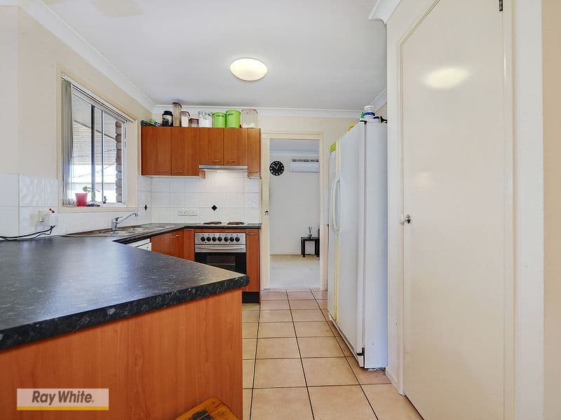 20 Cairns Crescent, DECEPTION BAY QLD 4508, Deception Bay - Thumbnail 4