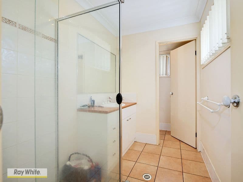 20 Cairns Crescent, DECEPTION BAY QLD 4508, Deception Bay - Thumbnail 7