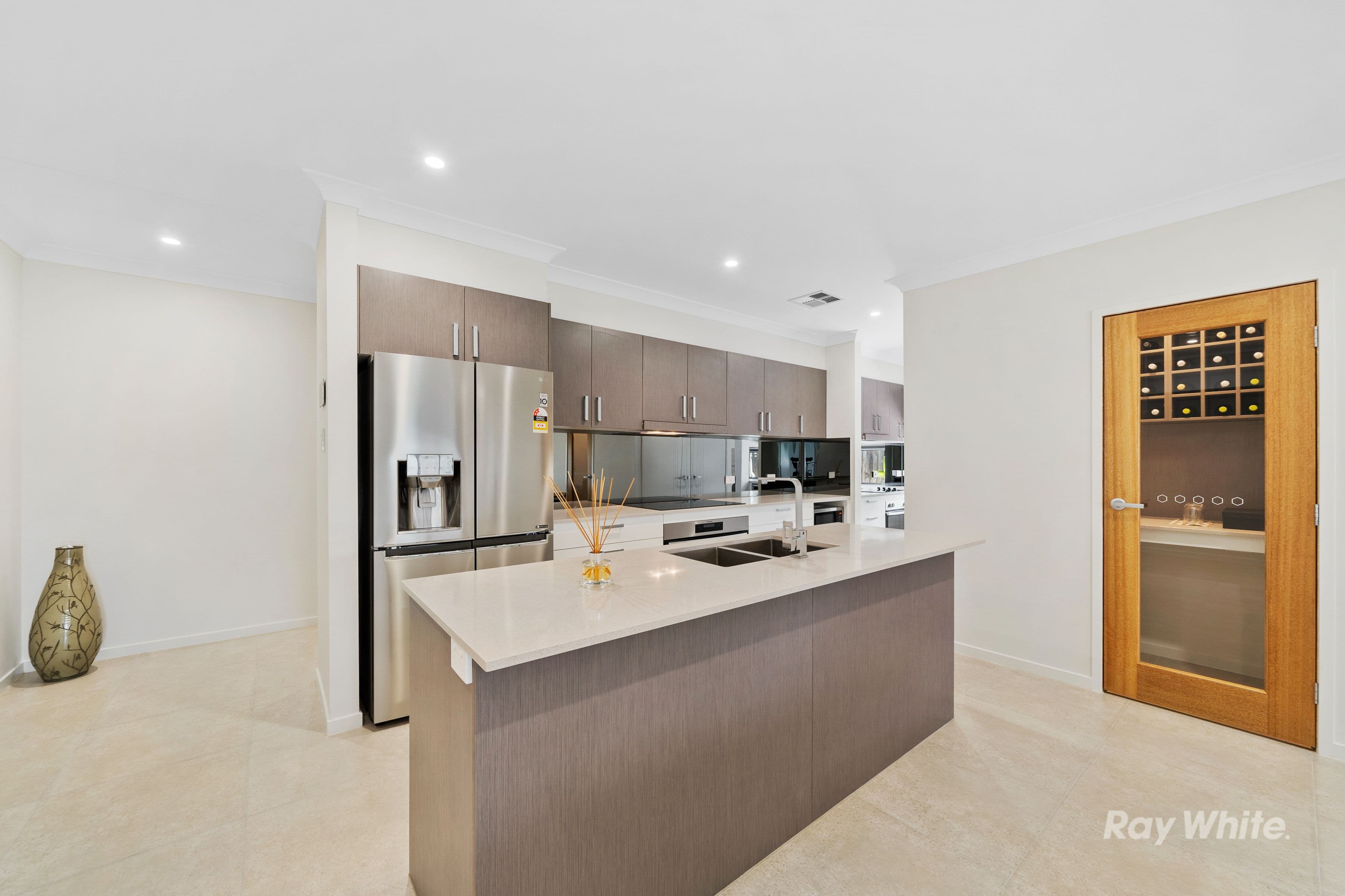 15 Woodward Avenue, Yarrabilba QLD 4207, Yarrabilba - Thumbnail 5