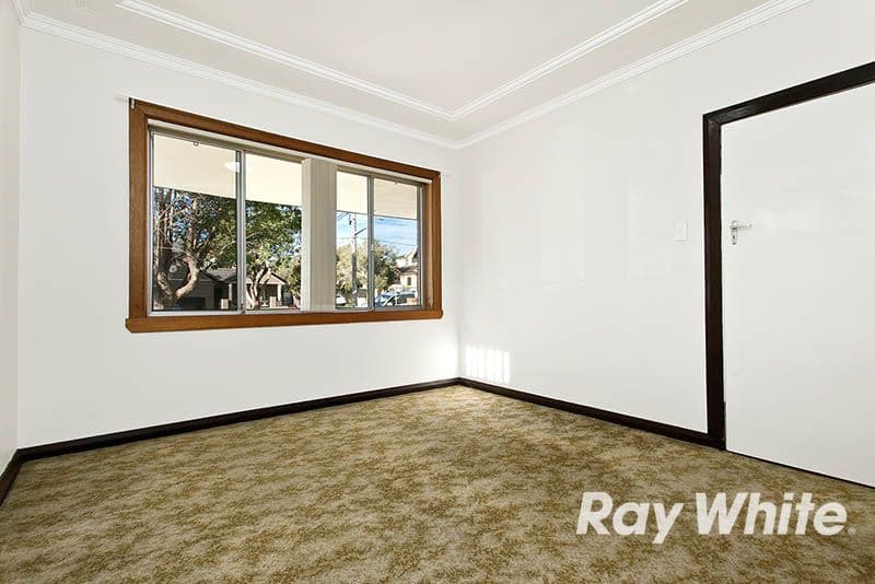 57 St Elmo Parade, KINGSGROVE NSW 2208, Kingsgrove - Thumbnail 5