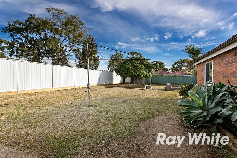 57 St Elmo Parade, KINGSGROVE NSW 2208, Kingsgrove - Thumbnail 7